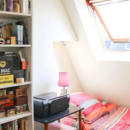 Family Duplex - With Balcony 아파트